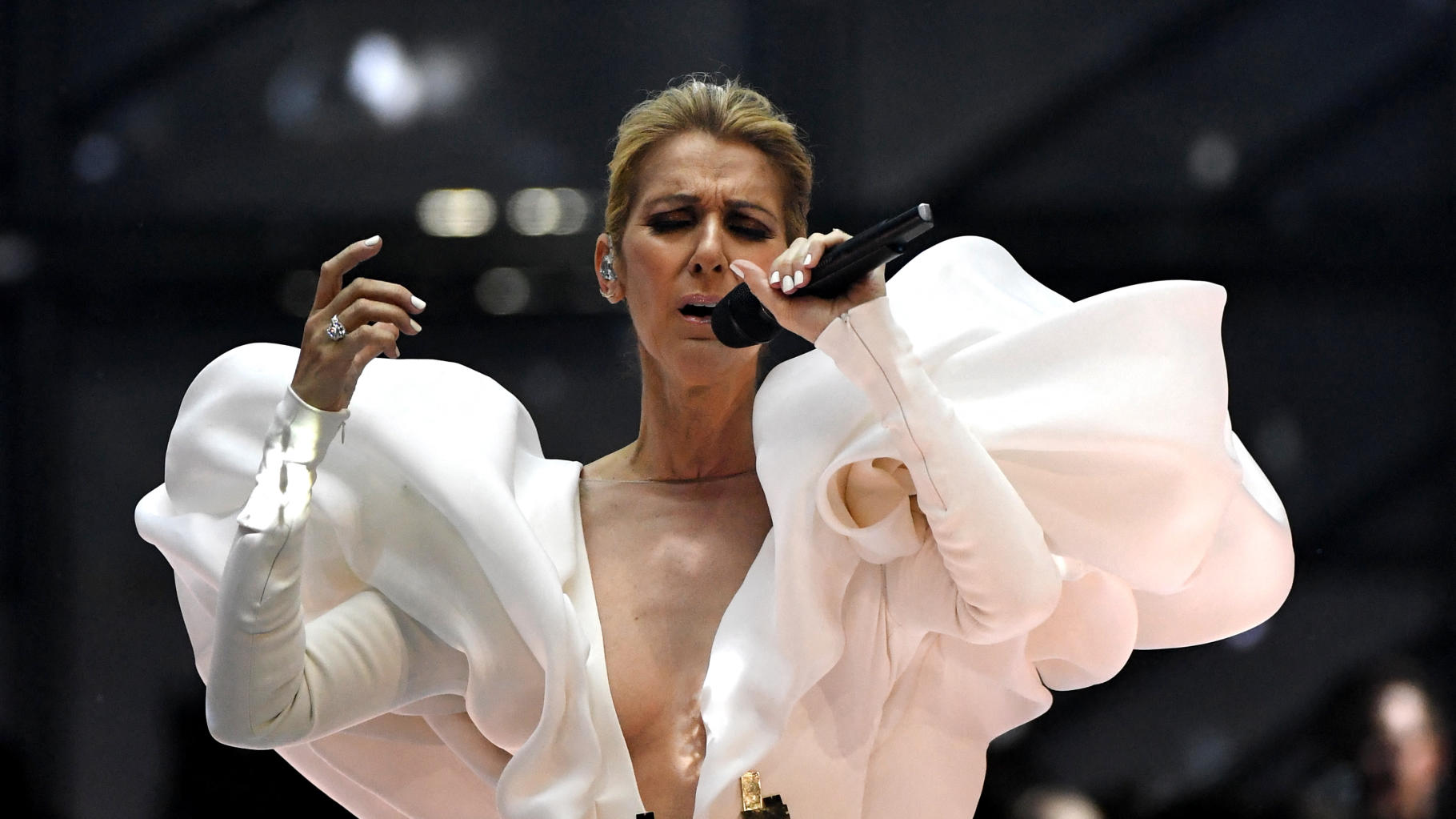 Céline Dion malade, elle « refuse de se plaindre » d’après son frère Jacques Dion