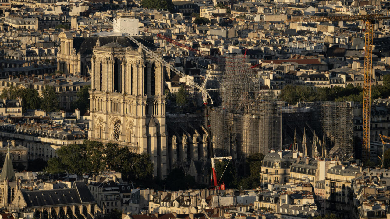 Reconstruction de Notre-Dame : le calendrier des travaux respecté, la flèche visible durant les JO