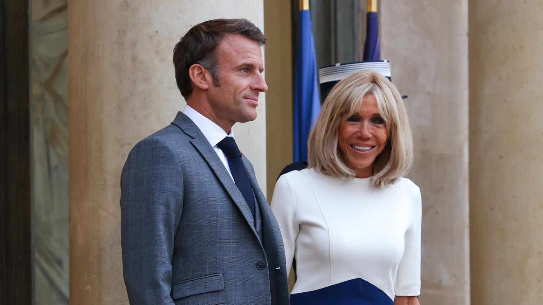 Visite de Charles III et Camilla en France : révérence ou pas, Brigitte Macron devra faire un choix