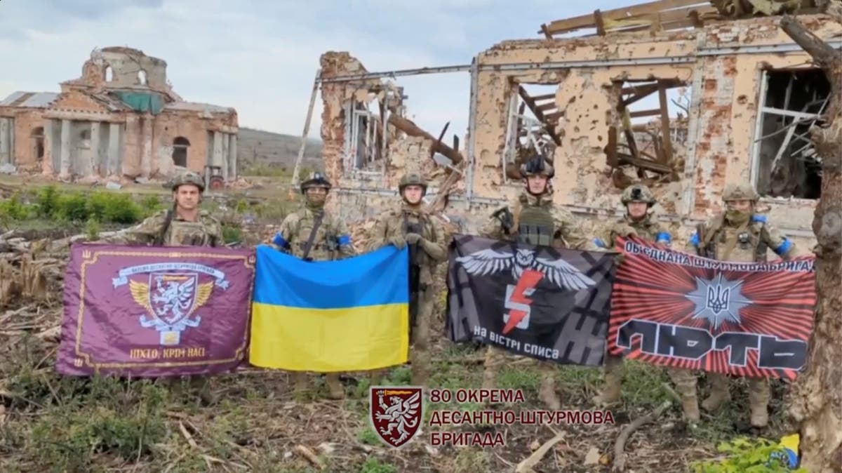 Ukraine-Russia war – live: Kyiv says it has retaken Klishchiivka as drones target Crimea and Moscow