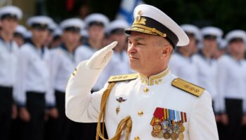 Kommandeur der Schwarzmeerflotte laut Russland noch am Leben