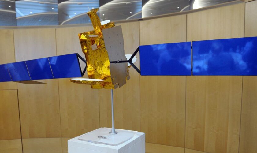 Internet spatial : Eutelsat, le géant européen qui entend concurrencer Starlink