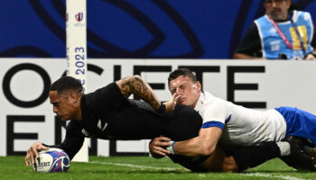 Coupe du monde de rugby : les All Blacks balaient les Italiens