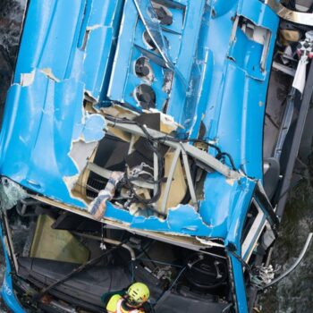 El exceso de velocidad causó el accidente de bus de Nochebuena en el que murieron siete personas
