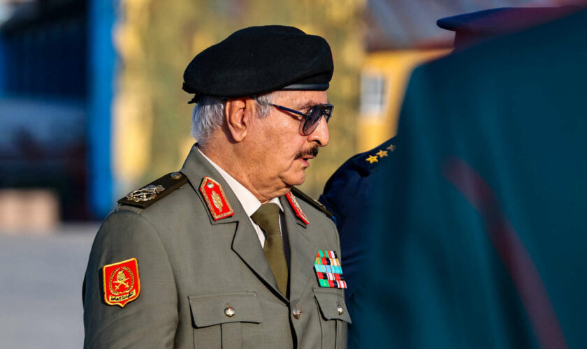 Le maréchal libyen Haftar reçu par Vladimir Poutine à Moscou