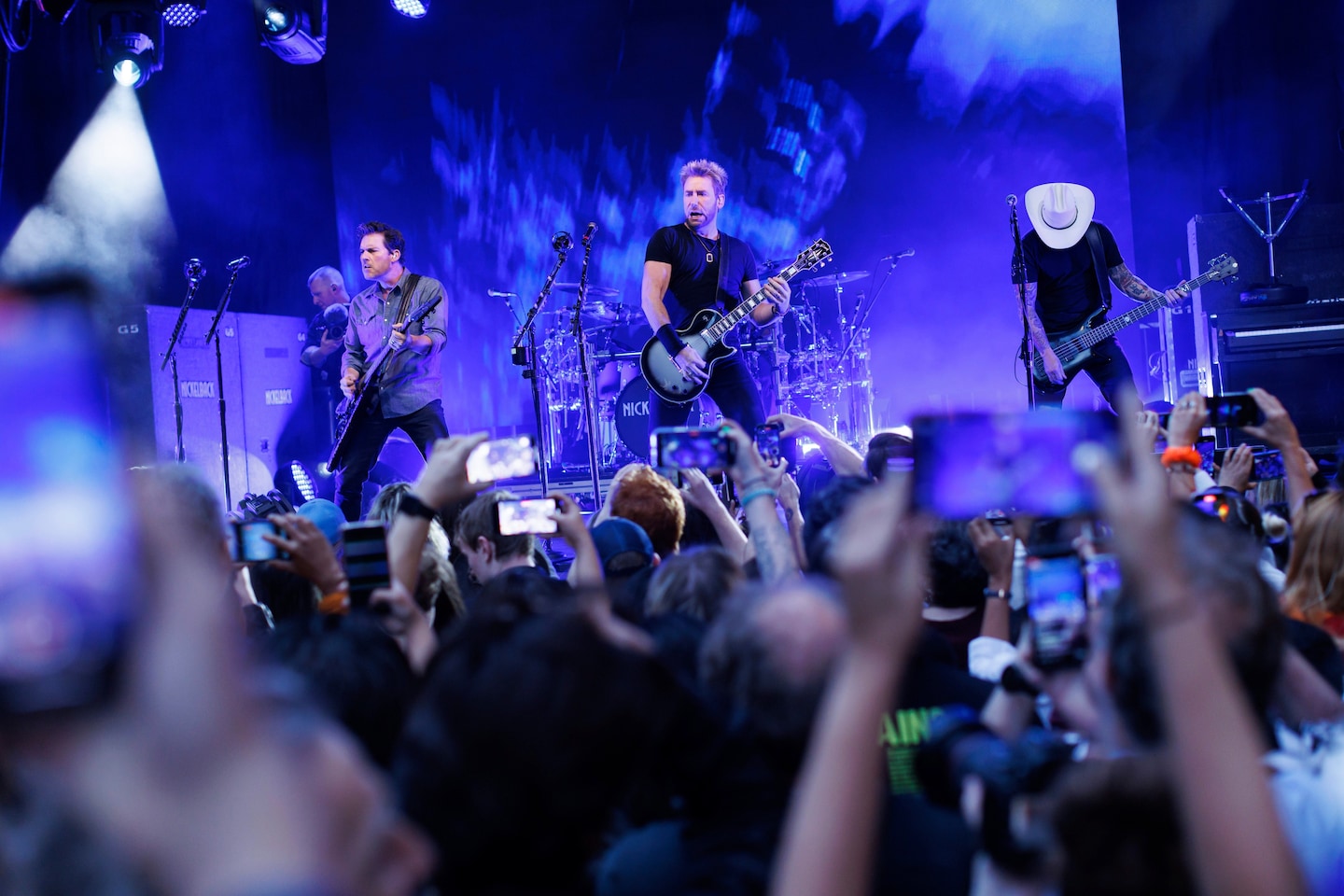 Nickelback knows you hate them, and they want to talk about it