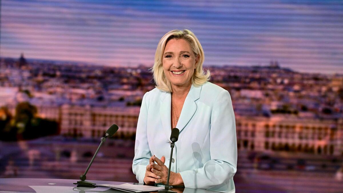 Présidentielle 2027 : Marine Le Pen se revendique « candidate naturelle » du RN