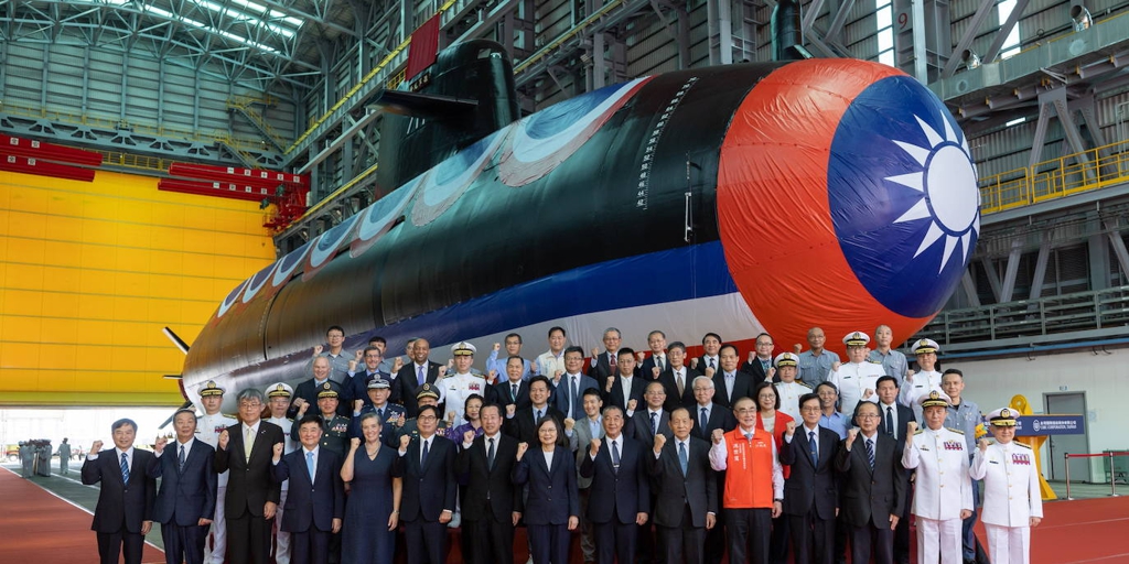 Taiwán presenta su primer submarino 'Narwhal' para hacer frente a la «asimetría» con China