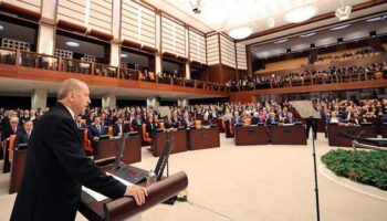 Ankara: Erdoğan spricht nach Anschlag auf Ministerium vor türkischem Parlament
