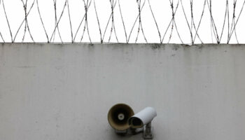 Dans le Nord, deux détenus mineurs s’évadent en sciant leurs barreaux