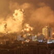 Guerre Israël-Hamas : dans Gaza sous les bombes