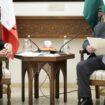 Macron au Proche-Orient : "Une vie palestinienne vaut une vie française qui vaut une vie israélienne"
