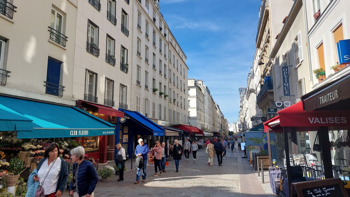 Les rues piétonnes de Paris : rue Cler, le prix du mètre carré peut dépasser les 20 000 euros