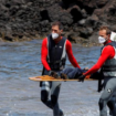 Se hunde una neumática en aguas de Lanzarote con 7 desaparecidos, uno de ellos de un niño de 4 años