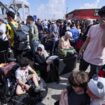 Sin vía de escape posible: miles de gazatíes esperan para huir de la ofensiva israelí