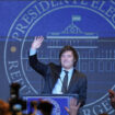 Le nouveau président argentin Javier Milei promet "la fin de la décadence"