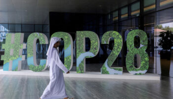 Climat : Dubaï donne le coup d'envoi de la COP28, "la plus importante depuis Paris"