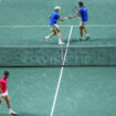 Coupe Davis : l’Italie de Jannik Sinner renverse la Serbie de Novak Djokovic et se qualifie pour la finale