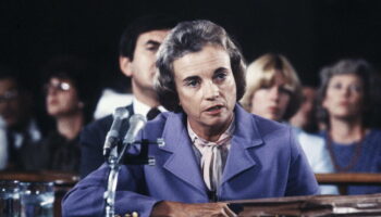 Sandra Day O’Connor, première femme nommée à la Cour suprême américaine, est morte