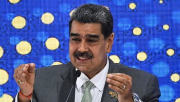 El chavismo denuncia la "intromisión inaceptable" de EEUU y acusa a la oposición democrática de recibir dinero de la petrolera Exxonmobil