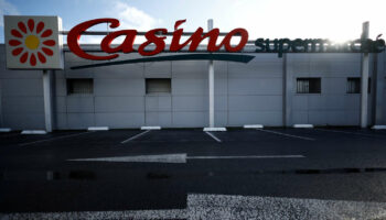 La perspective d’un démantèlement de Casino ébranle les salariés