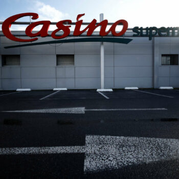 La perspective d’un démantèlement de Casino ébranle les salariés