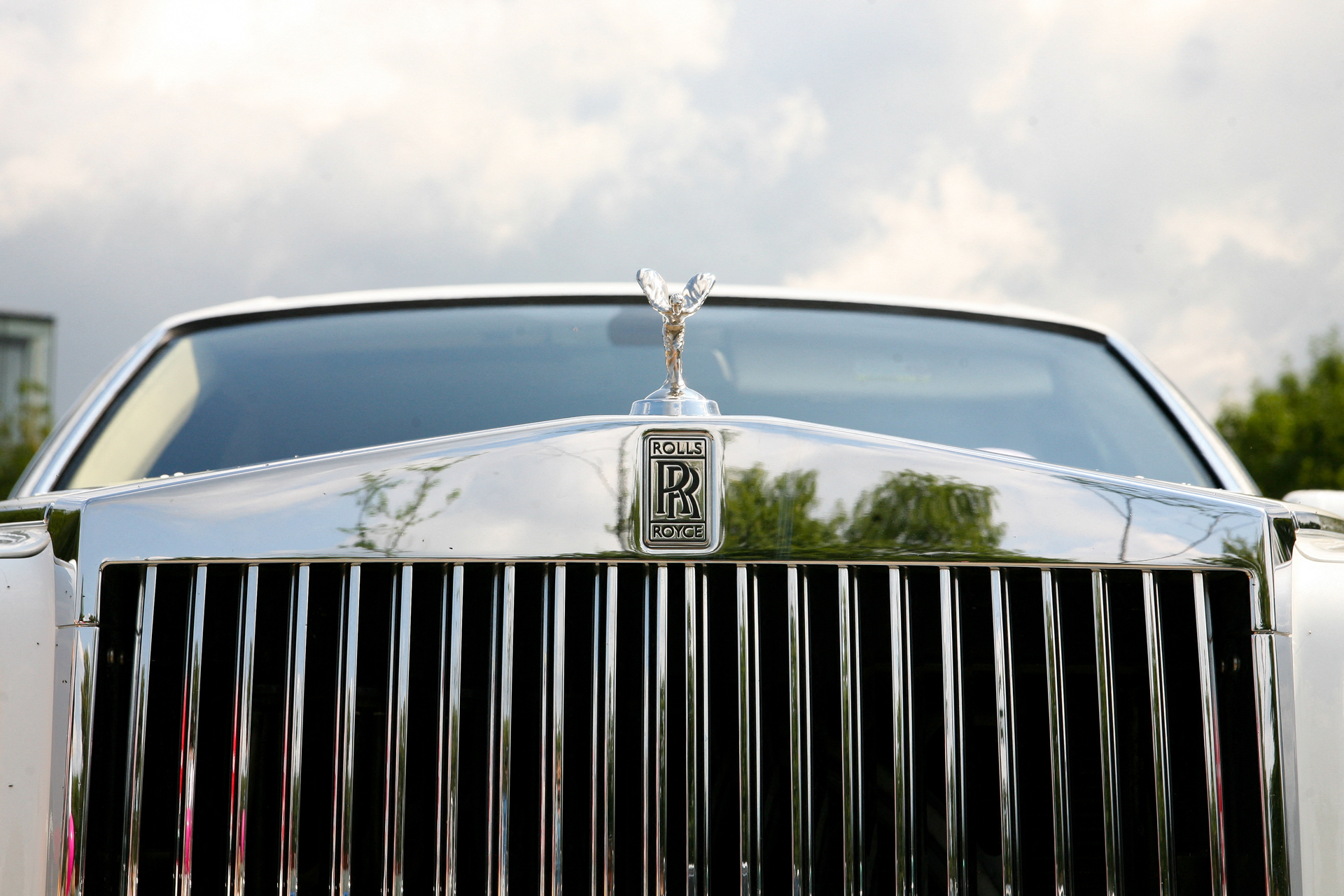Automobile: Un nouveau record de ventes pour Rolls-Royce en 2023