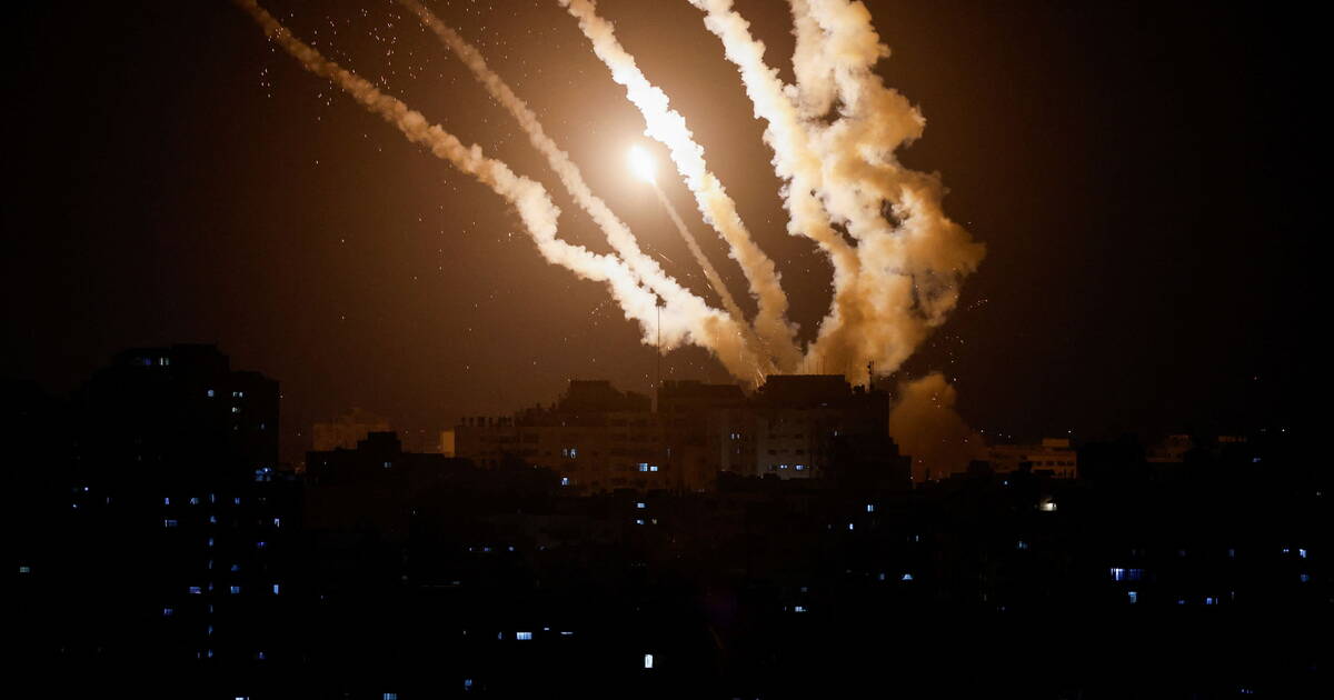 EN IMAGES - Tirs croisés de roquettes et de missiles entre la bande de Gaza et le sud d’Israël