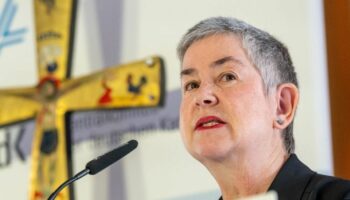 Laien-Präsidentin Irme Stetter-Karp findet es irreführend, den deutschen Katholiken vorzuwerfen, Dinge ohne Abstimmung mit Rom i