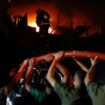 Bangladesh: Dozens killed in fire, says health minister