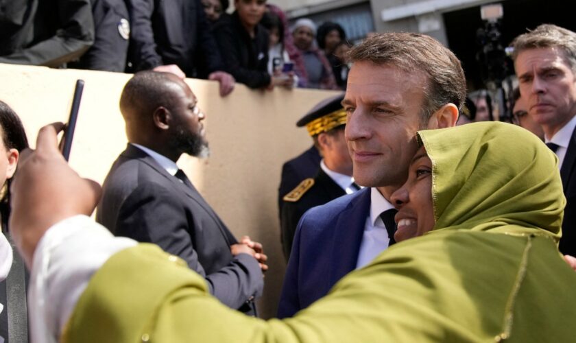 "Place nette XXL": Macron lance une opération anti-drogue "sans précédent"