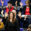Une députée sourde au Bundestag : une première et “un signal fort pour l’inclusion”