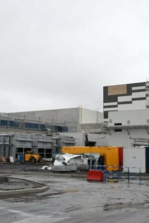 Le site de la nouvelle usine de batteries d'Automotive CellS company (ACC) à Billy-Berclau, dans le nord de la France, le 9 mai 2023