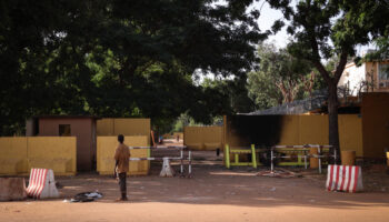 Le Burkina Faso expulse trois diplomates français en raison d'"activités subversives"