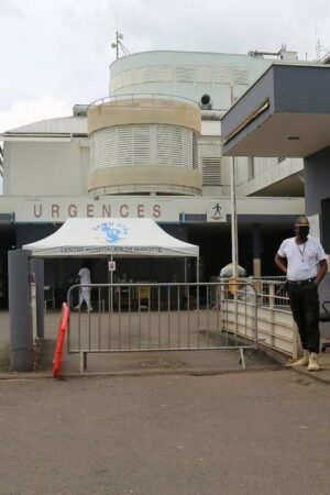 Trois premiers cas de choléra "autochtones" ont été identifiés à Mayotte, où dix cas importés avaient été recensés depuis mi-mars chez des migrants en provenance notamment des Comores
