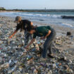 Environnement : le G7 va s'engager à réduire la production de plastique