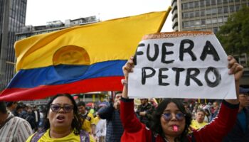 Colombie: Manifestation sans précédent contre le président Petro