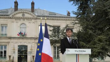 Gabriel Attal appelle à un « sursaut d’autorité » à Viry-Châtillon, dix jours après le meurtre de Shemseddine, 15 ans