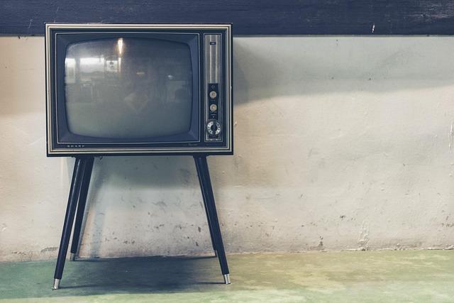 Revolutionizing Household Tasks: The Rise of smart TVs and AI-Enhanced Vacuum Cleaners