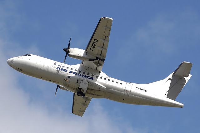 Air France Flight⁢ Diversion Sparks‍ Discourse on⁣ in-Flight Security Protocols