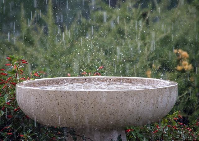 Heavy rainfall fills empty reservoirs in Spain, bringing drought relief and floods – Yahoo News UK