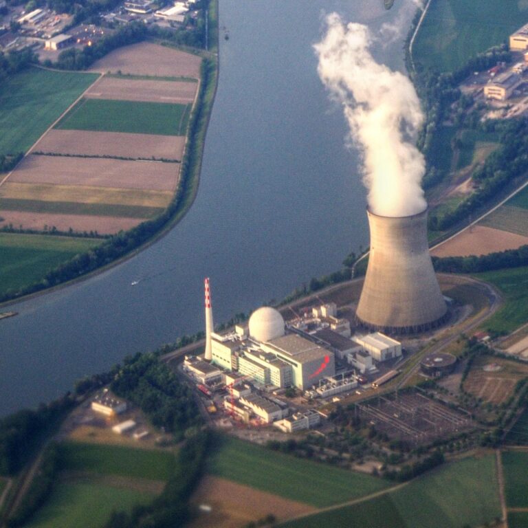 Nuclear center must replace roof on 70-year-old lab so it can process radioactive waste – The Register