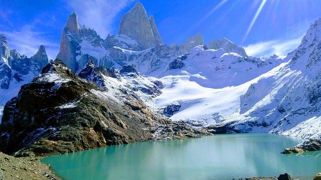 Reactions from ⁢Argentine Political Landscape and Public Opinion