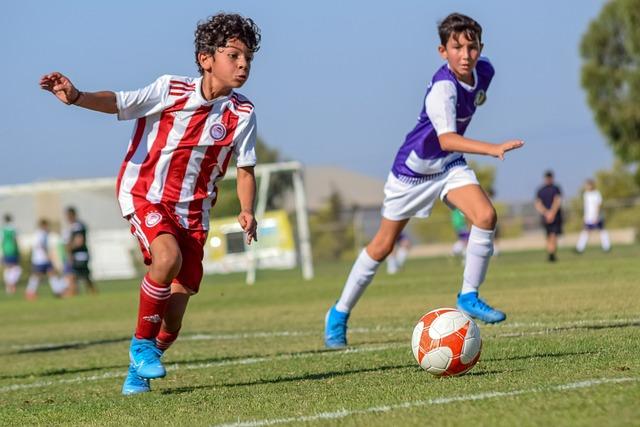 Building Bridges:⁣ How Sportsmanship Can Unite Rival Teams