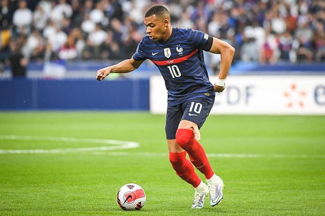 Mbappés Impact on‌ Frances Strategy Ahead of Nations League​ Quarter-Finals