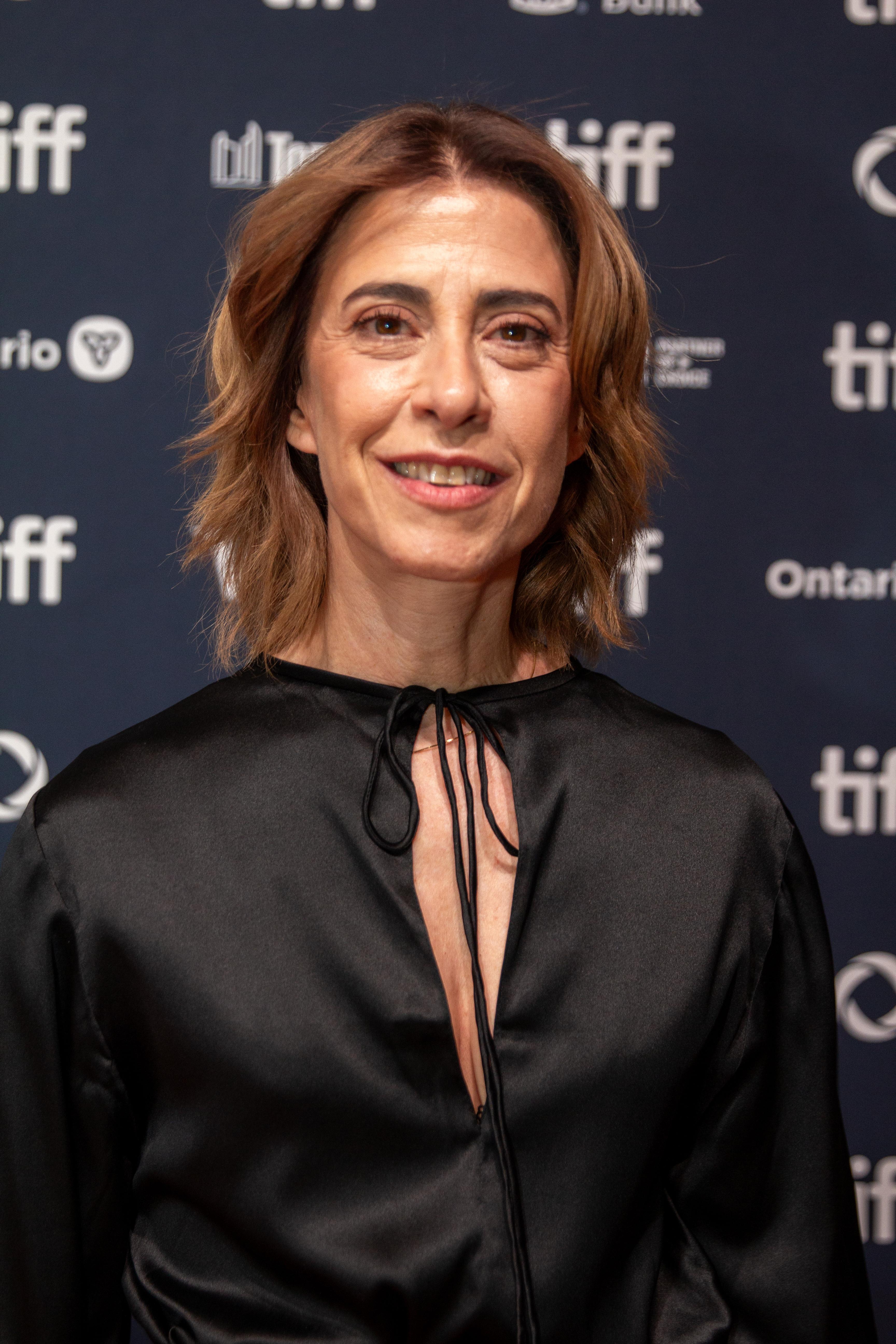 Celebrating Fernanda Torres: A Fusion of Cinema‍ and Carnival Traditions