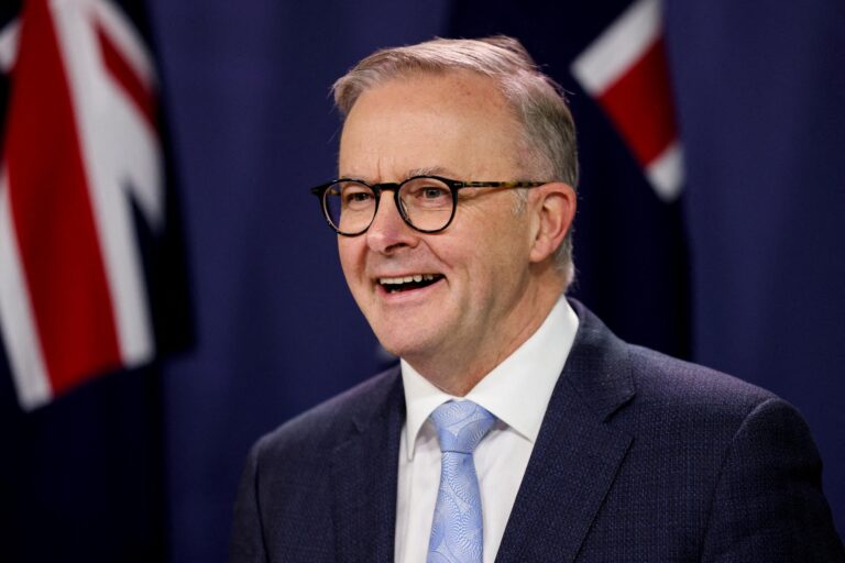 Australia PM Extends Lead in Polls After Trump Tariffs Hit – Yahoo Finance