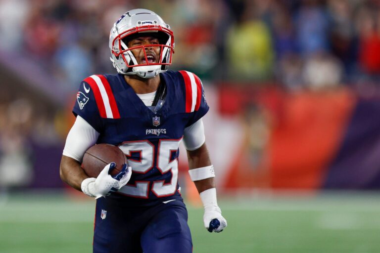 Marcus Jones, Cole Strange help Patriots deepen roots in Germany with Flag Football Fest – New England Patriots