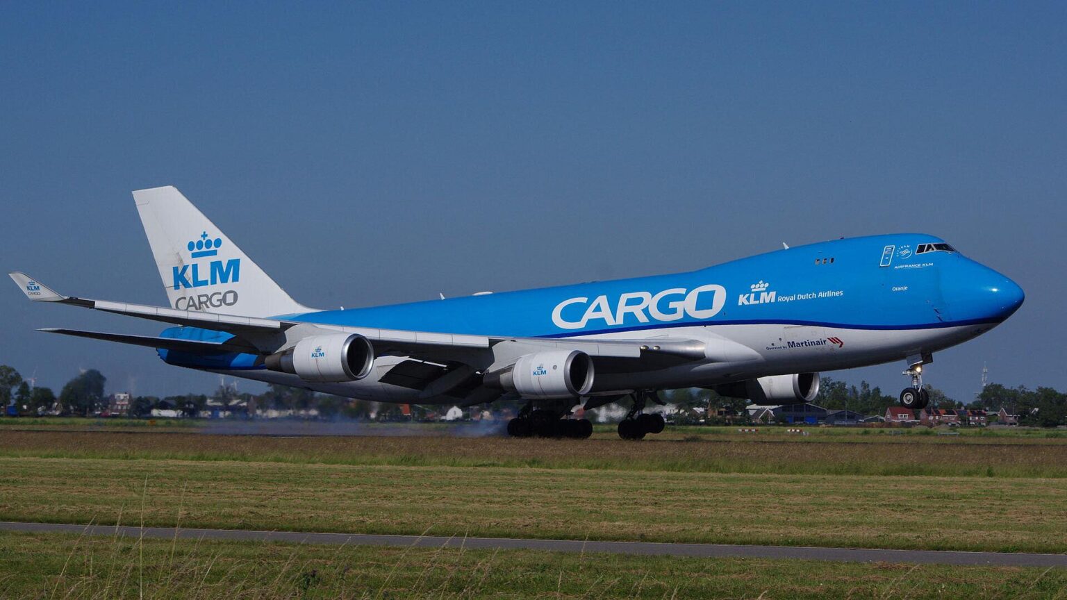 Air France KLM Cargo Soars in a Strong First Quarter!