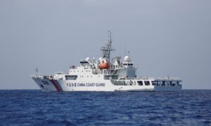 China Coast Guard Helicopter Makes Brief Incursion into Japanese Airspace Near Senkaku Islands